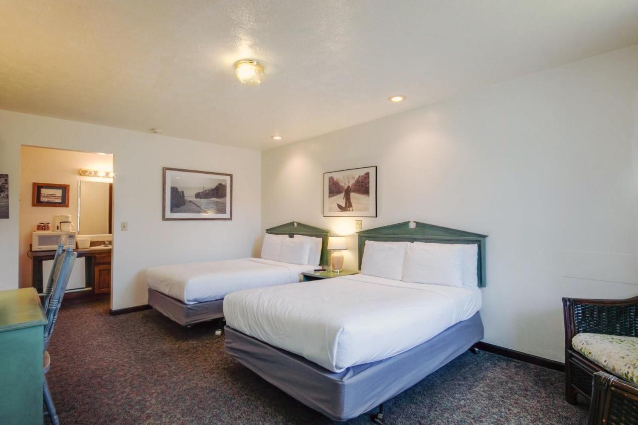 Simmer Motel Wamego Dış mekan fotoğraf