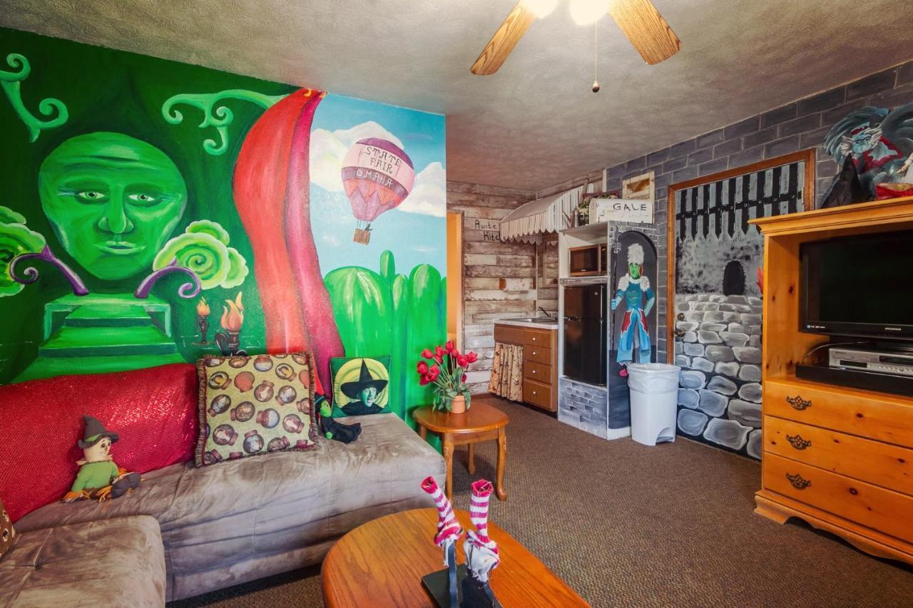 Simmer Motel Wamego Dış mekan fotoğraf