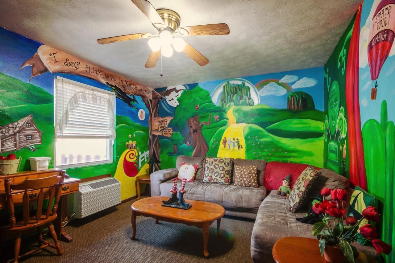Simmer Motel Wamego Dış mekan fotoğraf